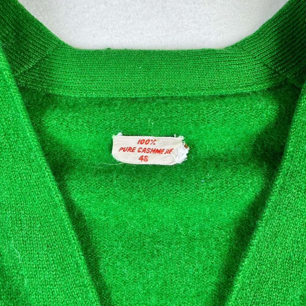 Vintage 100% Pure Cashmere Green Cardigan Sweater Size 46 - Picture 2 of 12